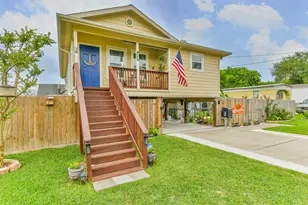 448 7th St, Dickinson, TX 77539 - Photo 2