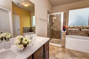 1251 S Maple Dr, Katy, TX 77493 - Photo 14