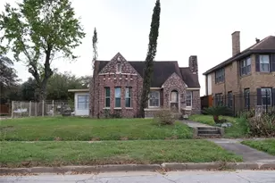 2322 Oakdale St, Houston, TX 77004 - Photo 1