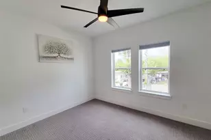 5019 Creekmont Dr, Houston, TX 77091 - Photo 22