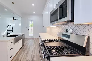 5019 Creekmont Dr, Houston, TX 77091 - Photo 12