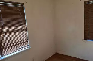 6206 Schevers St, Houston, TX 77087 - Photo 4