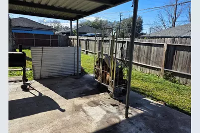 6206 Schevers Street, Houston, TX 77087 - Photo 10