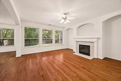63 Benedict Canyon Loop, The Woodlands, TX 77382 - Photo 8