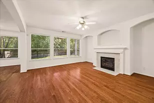 63 Benedict Canyon Loop, The Woodlands, TX 77382 - Photo 8
