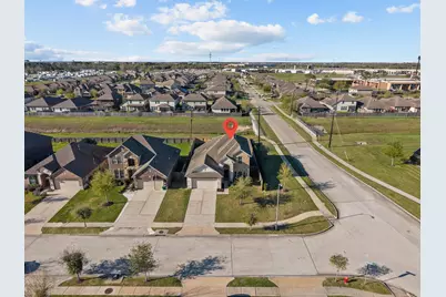 506 Waterside Ridge Lane, La Marque, TX 77568 - Photo 2