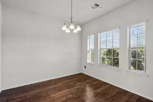 506 Waterside Ridge Ln, La Marque, TX 77568 - Photo 6