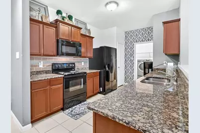 11114 Panther Court, Houston, TX 77099 - Photo 6