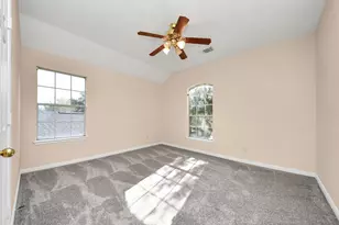 5519 Gatesprings Ln, Sugar Land, TX 77479 - Photo 40