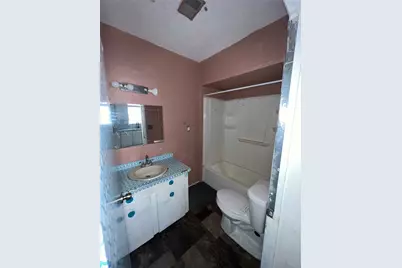 5109 Ave Q 1/2, Galveston, TX 77551 - Photo 8