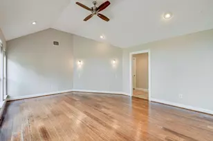 10045 Valley Dr S, Willis, TX 77318 - Photo 22