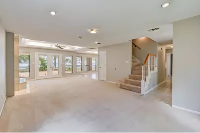 10045 Valley Drive S, Willis, TX 77318 - Photo 8