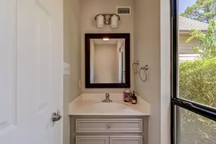 10045 Valley Dr S, Willis, TX 77318 - Photo 20
