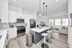 8320 Brecha Ln, Houston, TX 77055 - Photo 22