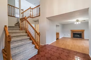 10218 Hedge Way Dr, Houston, TX 77065 - Photo 6