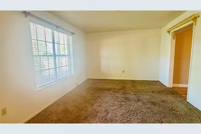 1607 Hartt Street, Baytown, TX 77520 - Photo 2