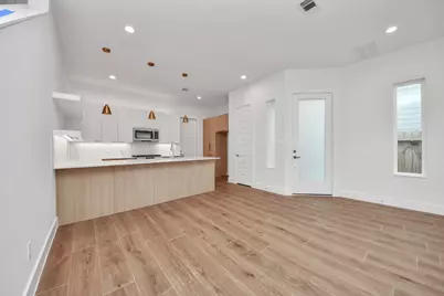 2216 Via Cami, Houston, TX 77051 - Photo 8