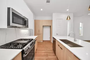 2216 Via Cami, Houston, TX 77051 - Photo 6
