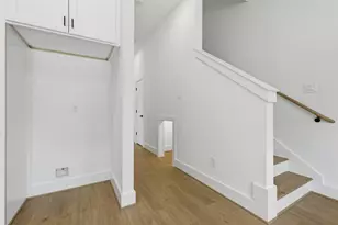 7843 Sunnyhill St, Houston, TX 77088 - Photo 8