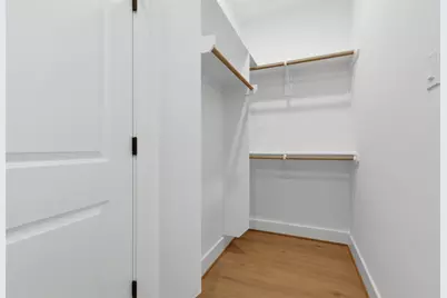 7843 Sunnyhill St, Houston, TX 77088 - Photo 18