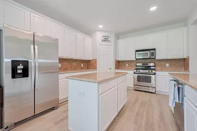 14 Sprite Woods Place, The Woodlands, TX 77382 - Photo 18