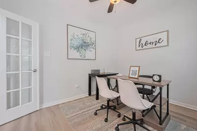 14 Sprite Woods Place, The Woodlands, TX 77382 - Photo 6