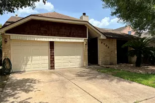 3702 Echo Grove Ln, Houston, TX 77043 - Photo 18