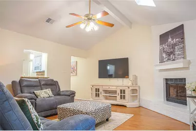 36 S High Oaks Circle S, The Woodlands, TX 77380 - Photo 1