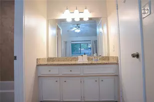 36 S High Oaks Circle S, The Woodlands, TX 77380 - Photo 8