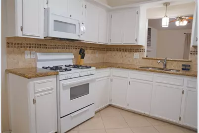 36 S High Oaks Circle S, The Woodlands, TX 77380 - Photo 6