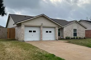 2306 Townhall Ln, Katy, TX 77449 - Photo 2
