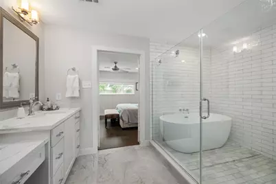 2339 Brookmere Drive, Houston, TX 77008 - Photo 6