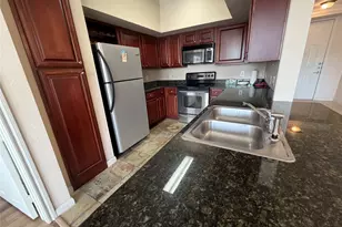 7575 Kirby Dr, Houston, TX 77030 - Photo 24