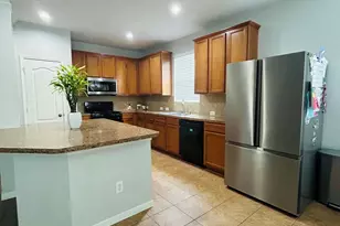 18902 Cluster Oaks Dr, Magnolia, TX 77355 - Photo 2