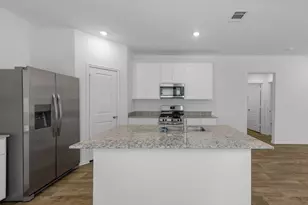 3038 Holland Lakes Dr, Fulshear, TX 77441 - Photo 8