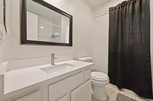 3214 Meadway Dr, Houston, TX 77082 - Photo 22