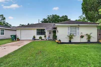 13919 Santa Teresa Road, Houston, TX 77045 - Photo 1