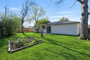 7810 Willow Mint Ln, Houston, TX 77086 - Photo 26