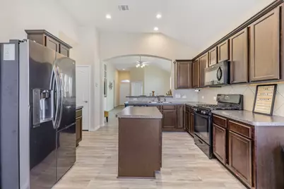 2711 Chaplin Place Drive, Humble, TX 77396 - Photo 8