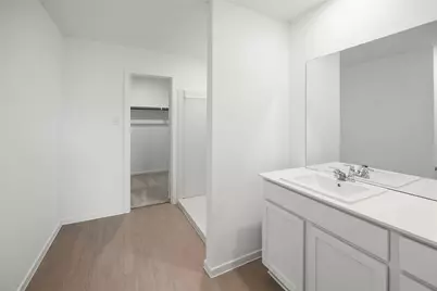 1101 Live Oak Avenue, Bay City, TX 77414 - Photo 18