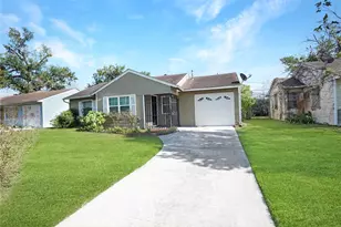 12432 Yancy Dr, Houston, TX 77015 - Photo 2