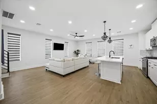 104 E 44th St, Houston, TX 77018 - Photo 4