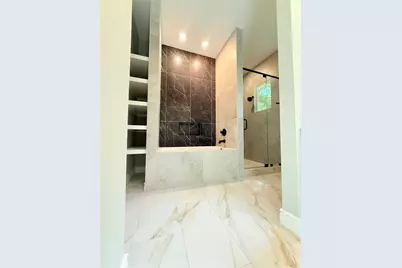 2678 Colosseum, New Caney, TX 77357 - Photo 18