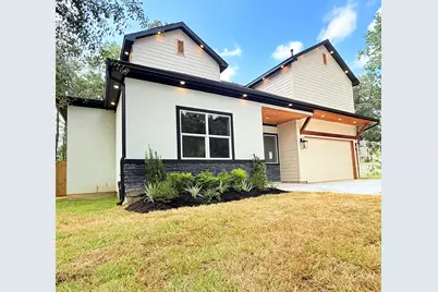 2678 Colosseum, New Caney, TX 77357 - Photo 2