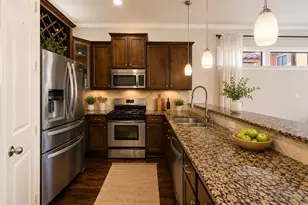 1506 W 23rd St, Houston, TX 77008 - Photo 6