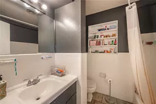 9103 Lazy Ln, Hitchcock, TX 77563 - Photo 30