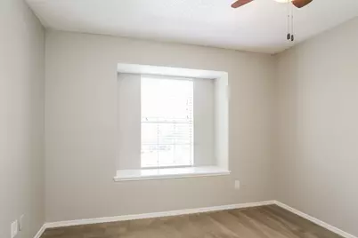 11537 Springshire Drive, Houston, TX 77066 - Photo 10