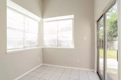 11537 Springshire Drive, Houston, TX 77066 - Photo 12