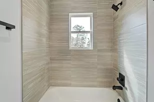10510 Twin Circles Dr, Montgomery, TX 77356 - Photo 24