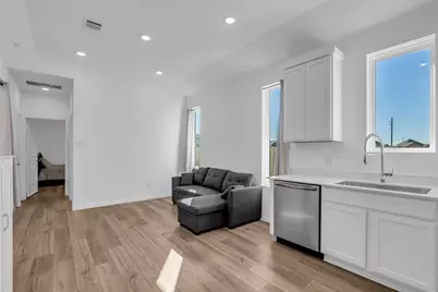 8619 Jade Hill Drive, Rosharon, TX 77583 - Photo 8